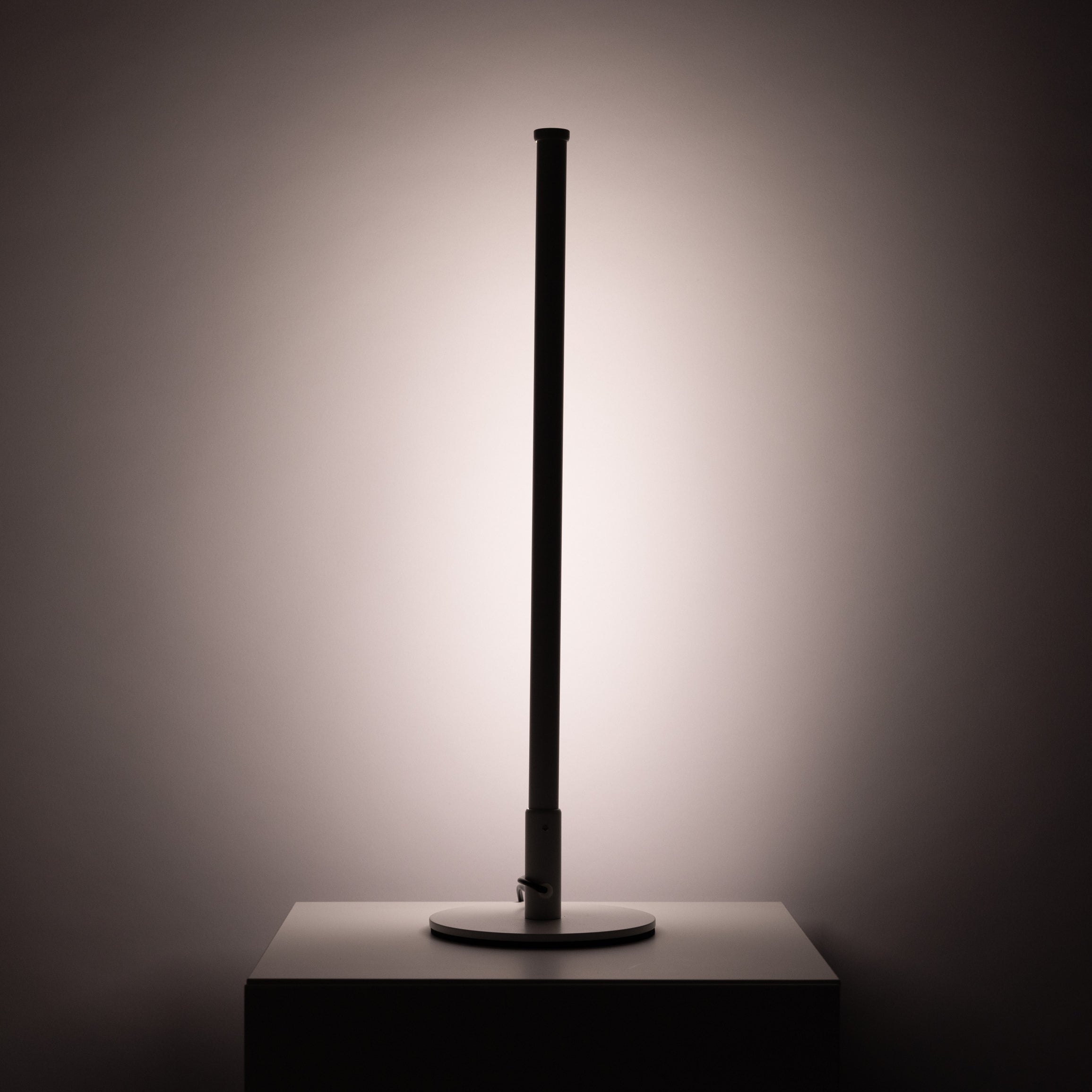 Léger LED Table Lamp Ciel Home