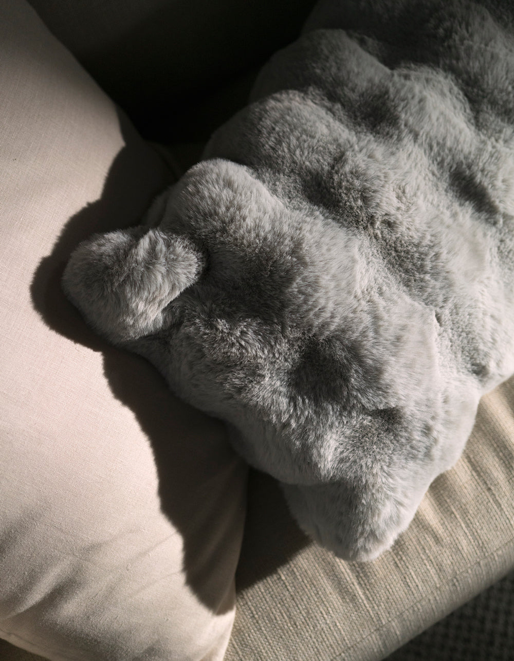 Cushioned Bubble Hug Pillow - Ciel Home