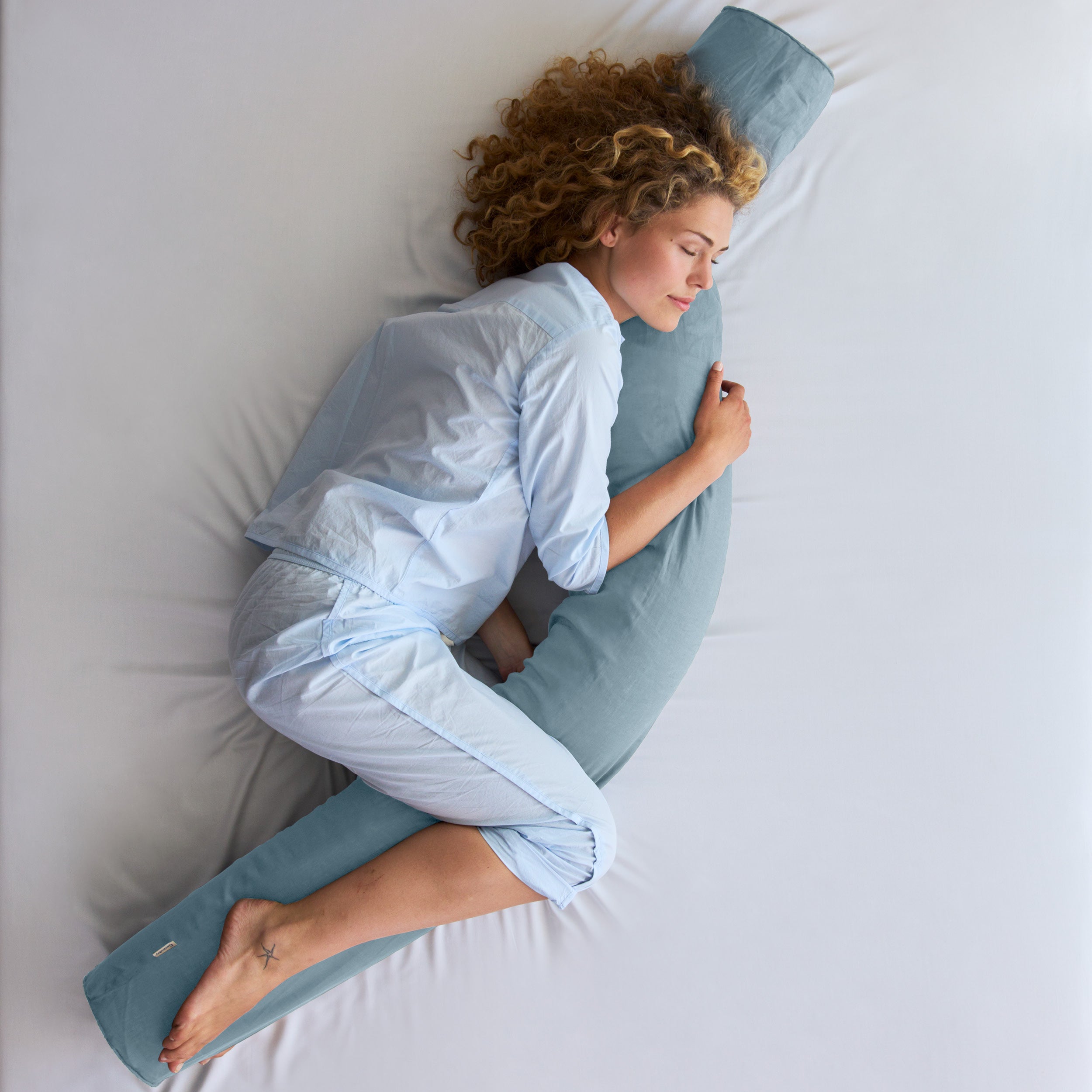 Embrace Pillow - Ciel Home