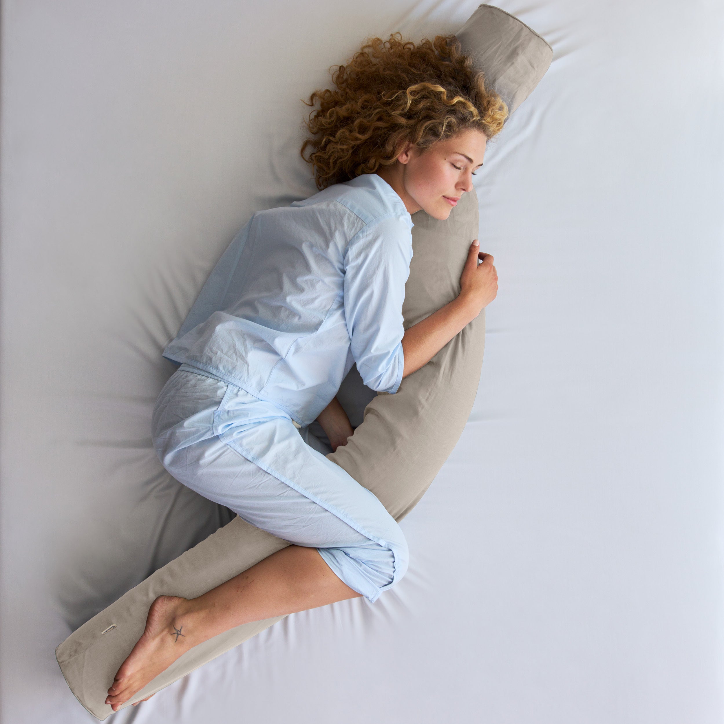 Embrace Pillow - Ciel Home