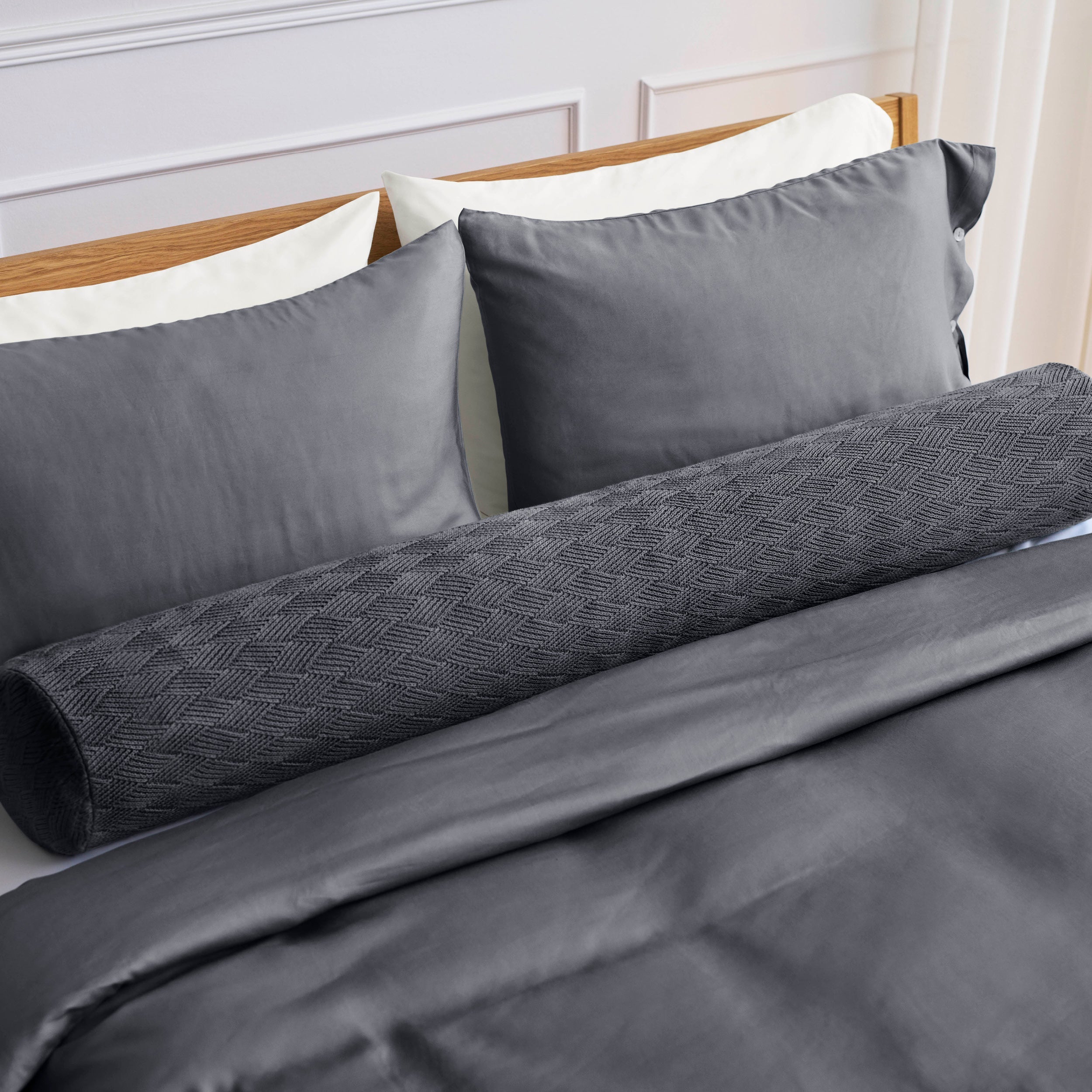 Embrace Pillow - Ciel Home