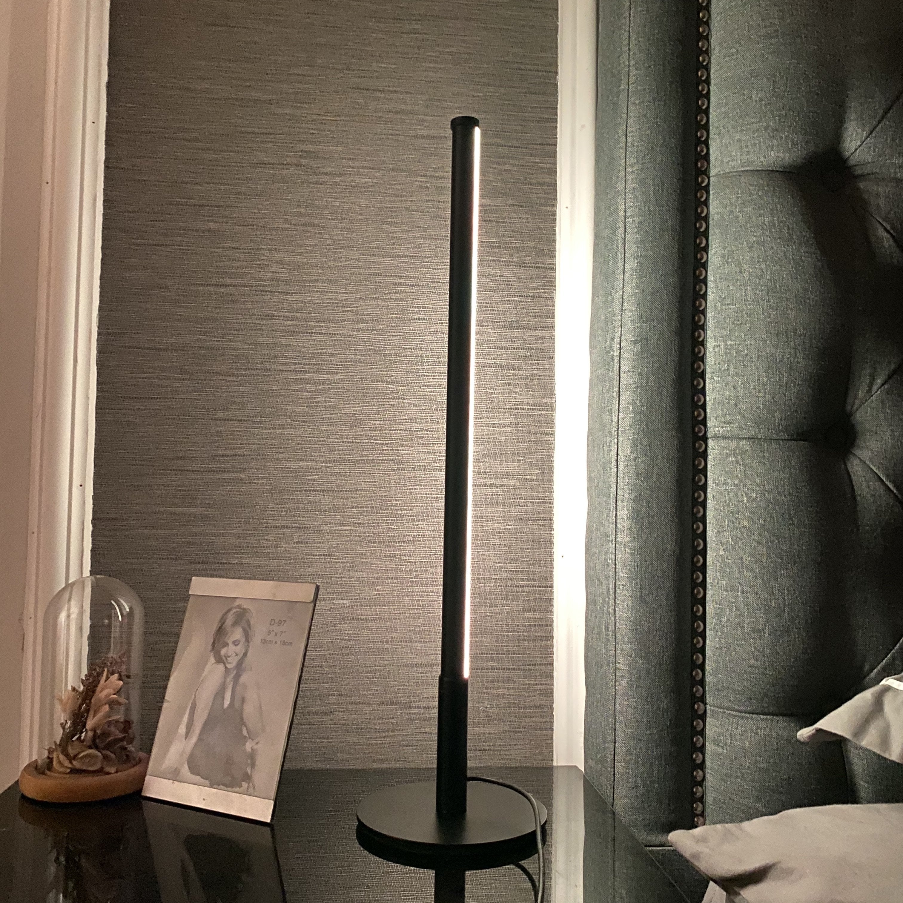 Léger LED Table Lamp Ciel Home